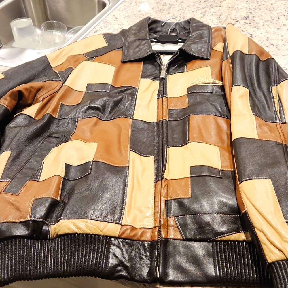 Daruuci leather Jacket